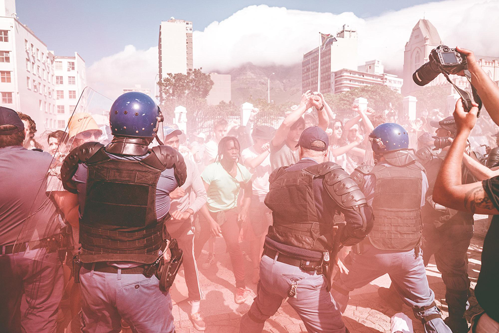 feesmustfall-protests-photographer-imraan-christan-documents-south-africas-born-free-generation-uprising-body-image-1445992168